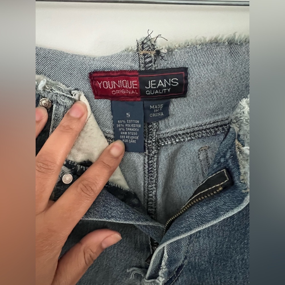 Younique Jeans Y2K Low-rise Frayed Hem Studded Flare Leg Jeans |Size 5| - Picture 5 of 5